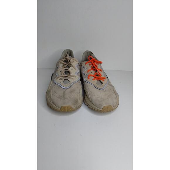 Size 9.5- adidas Ozweego Pale Nude - Picture 1 of 5